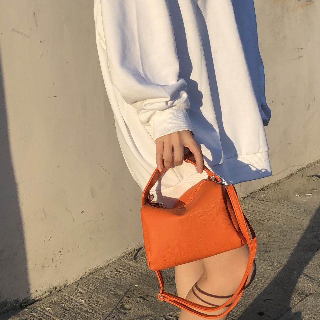 null Shoulder Bag