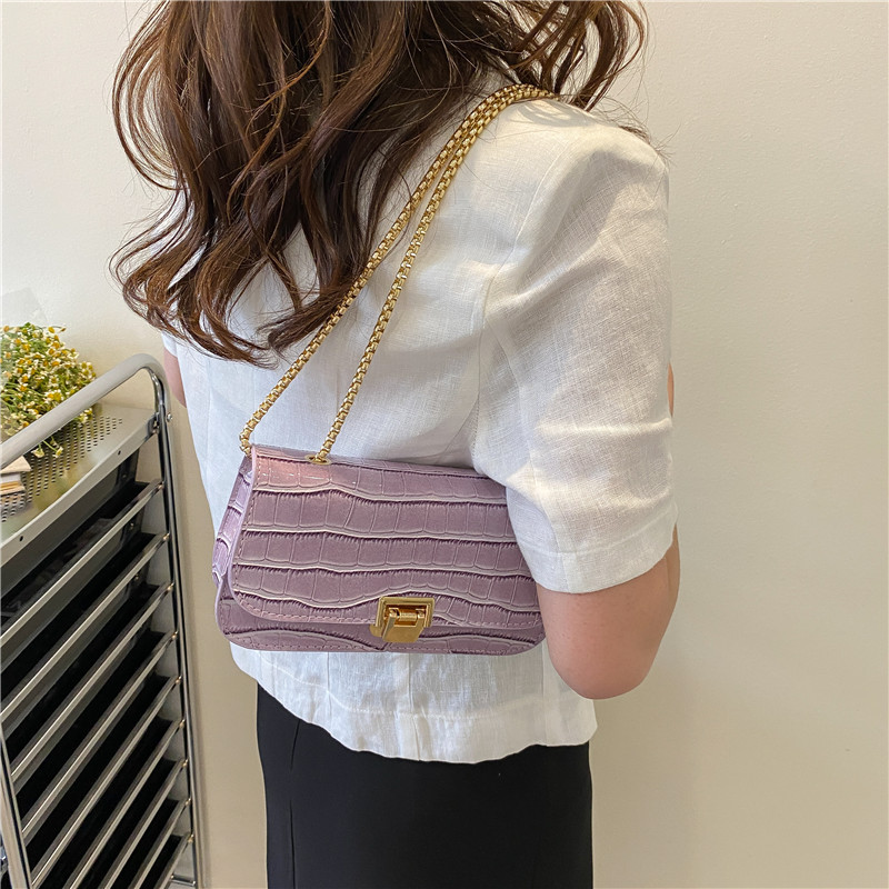 null Shoulder Bag