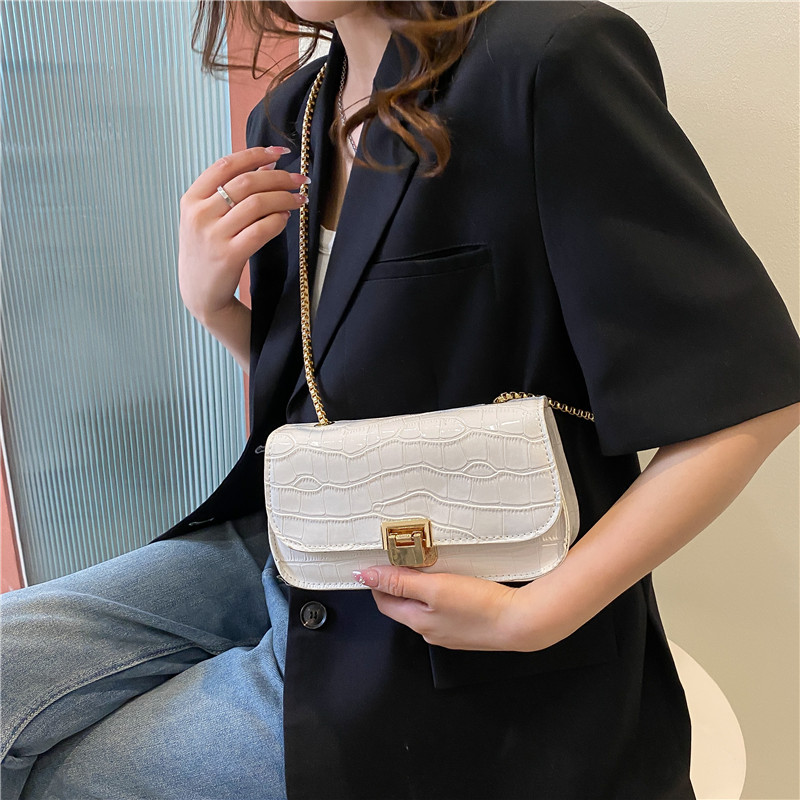 null Shoulder Bag
