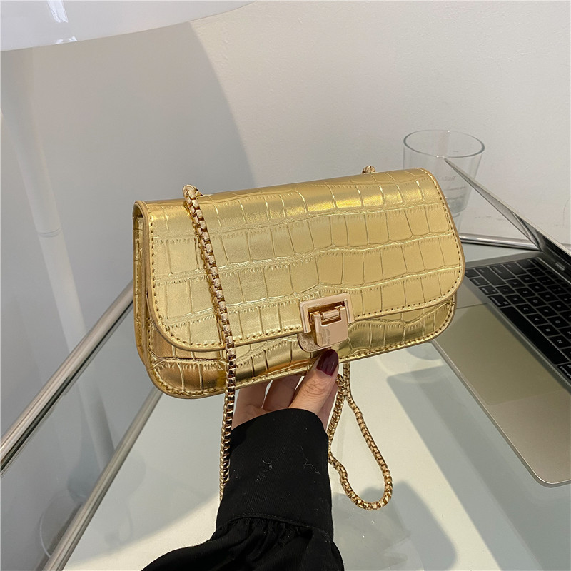 null Shoulder Bag