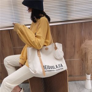 null Shoulder Bag
