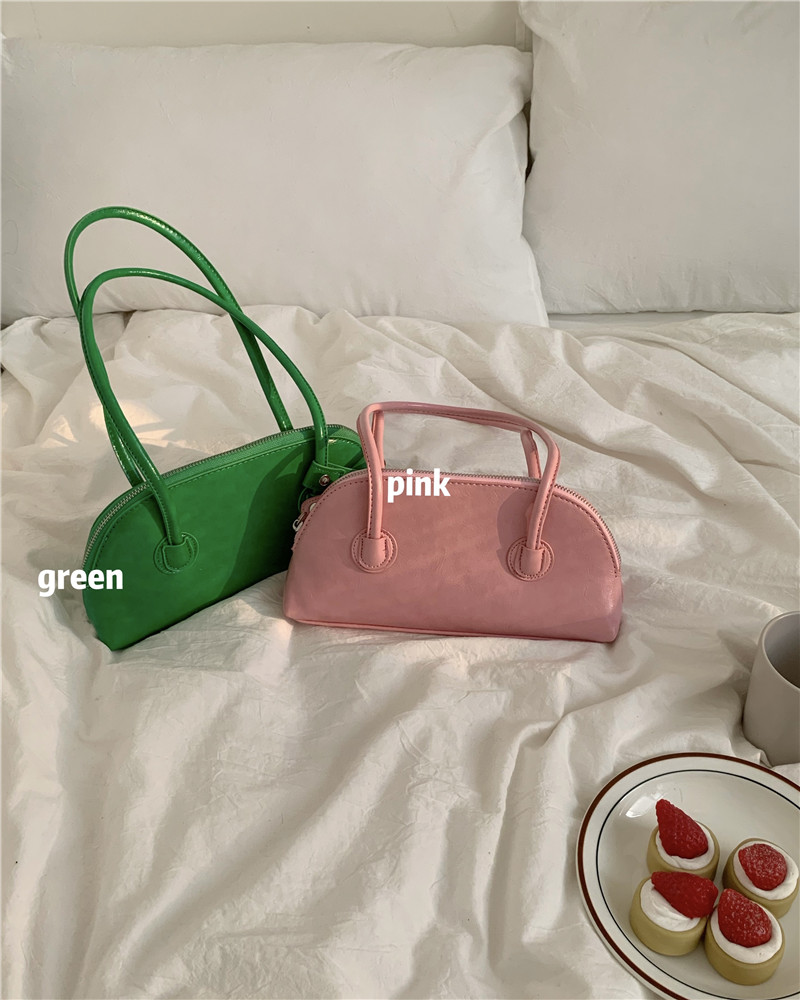null Shoulder Bag