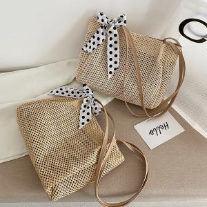 null Shoulder Bag