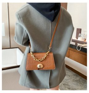 null Shoulder Bag