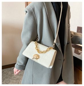 null Shoulder Bag