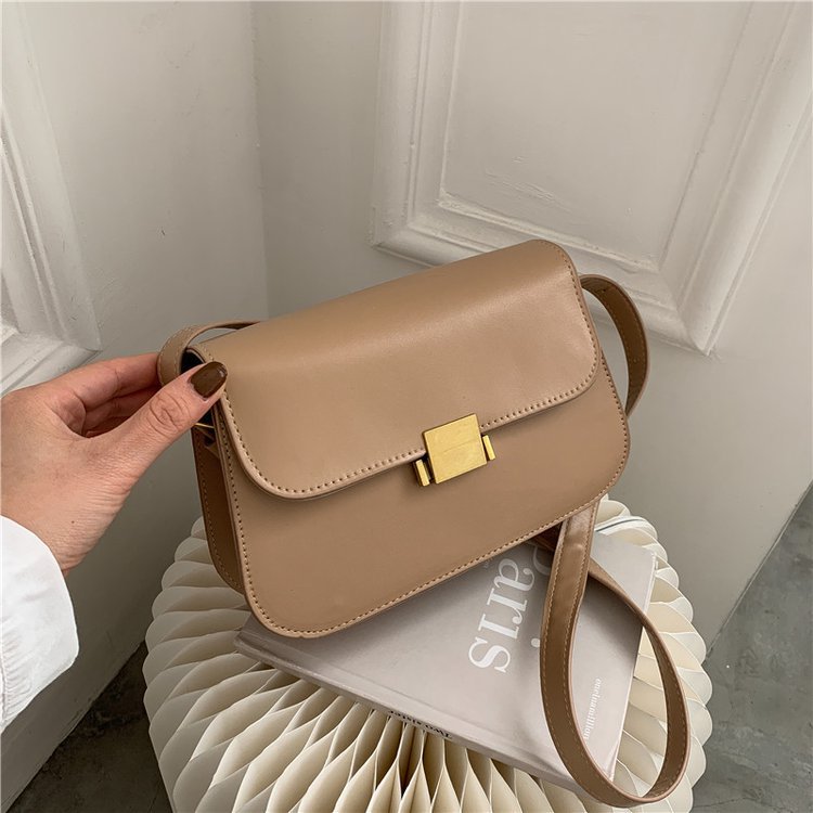 null Shoulder Bag