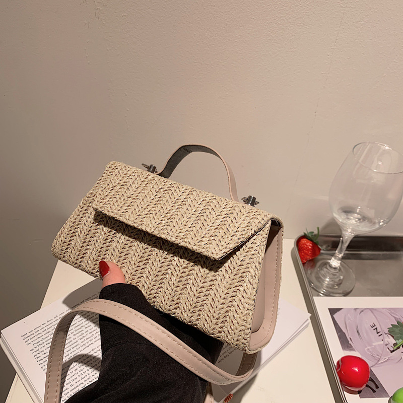 null Shoulder Bag