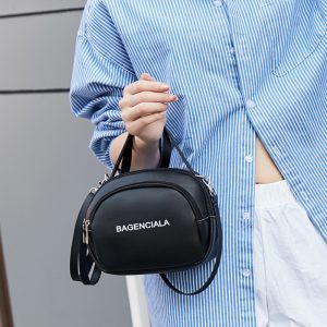 null Shoulder Bag