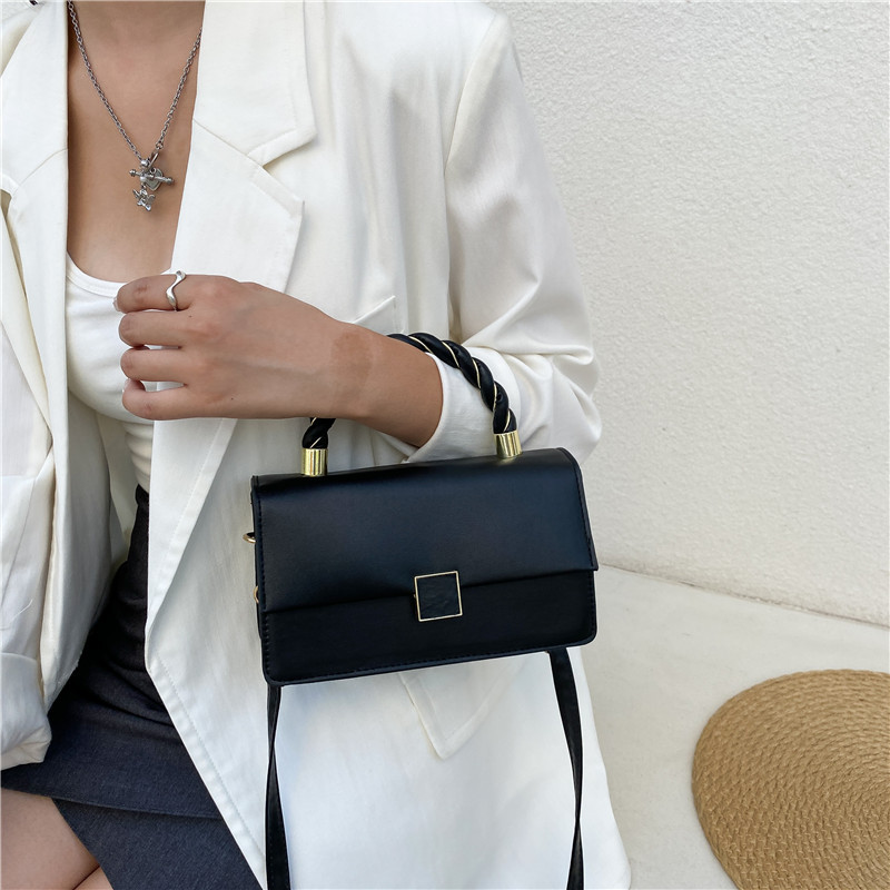 null Shoulder Bag