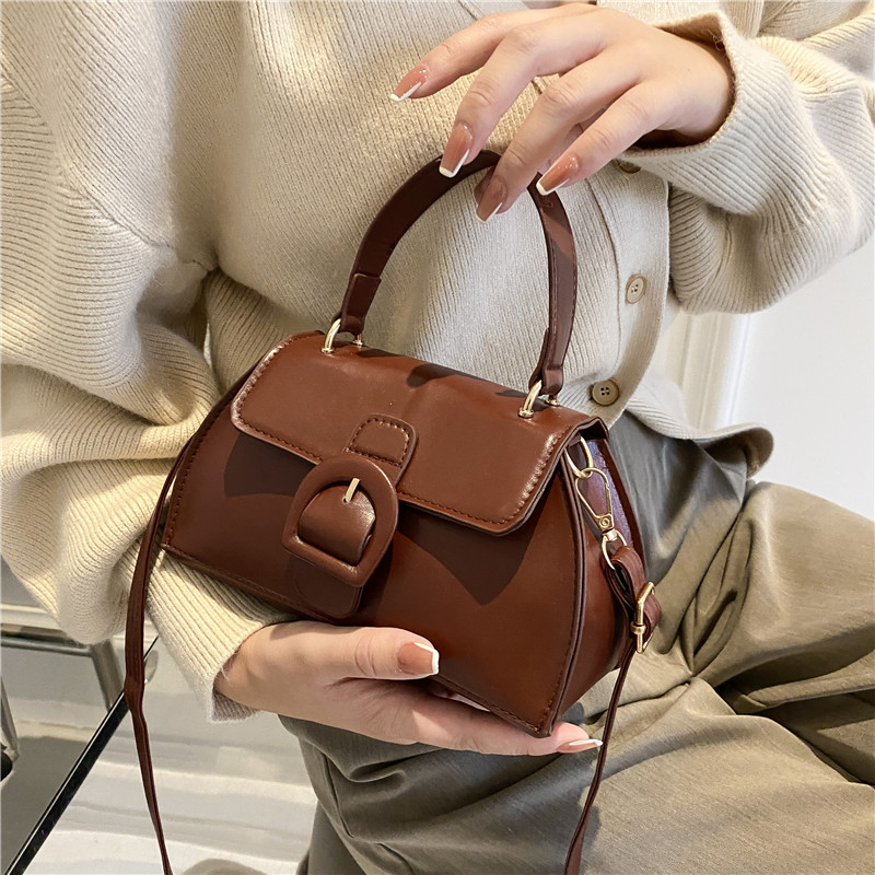 null Shoulder Bag