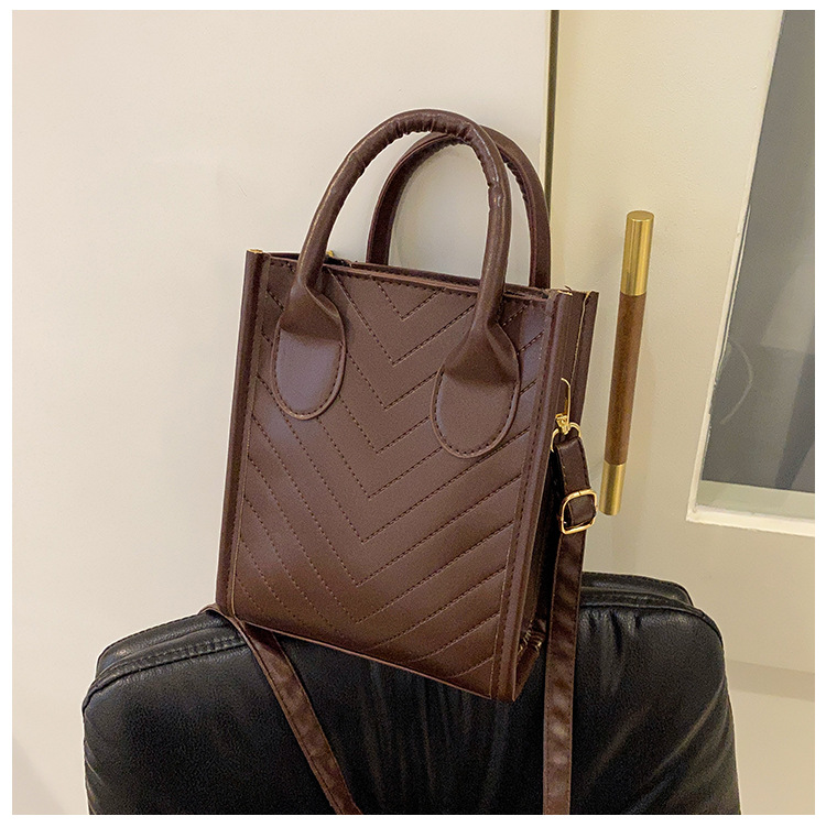 null Shoulder Bag