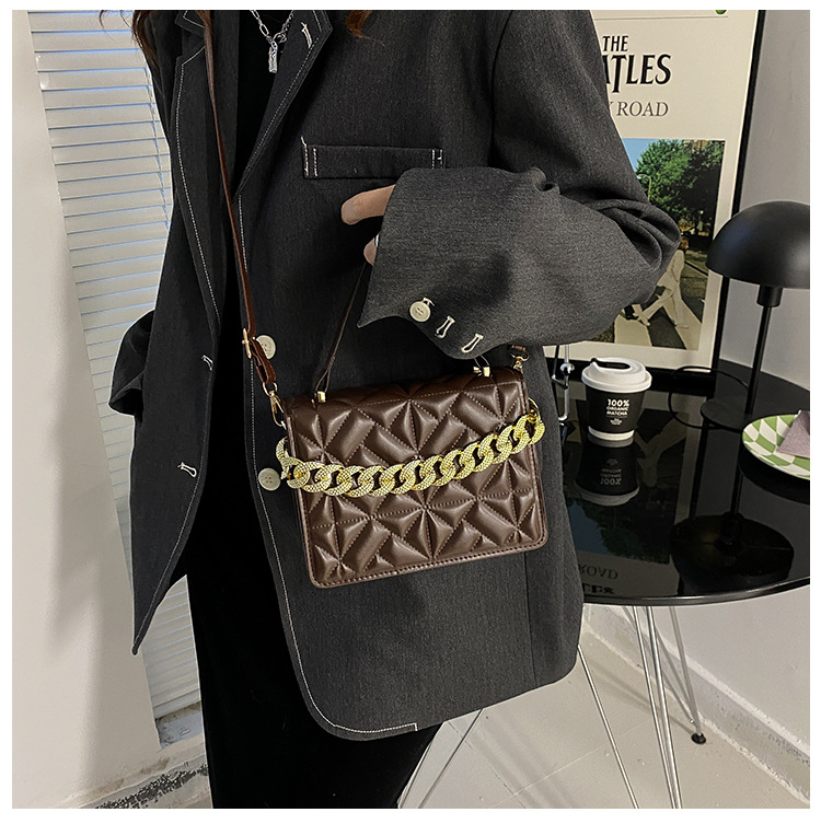 null Shoulder Bag
