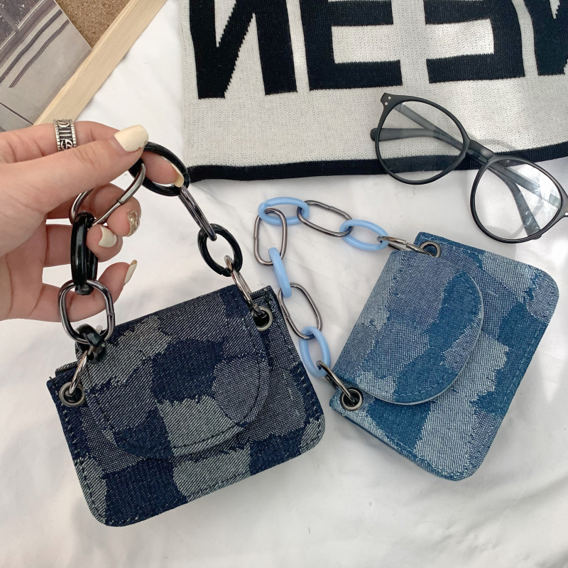 null Handbag in Denim