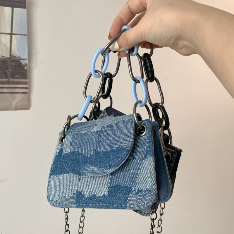 null Handbag in Denim