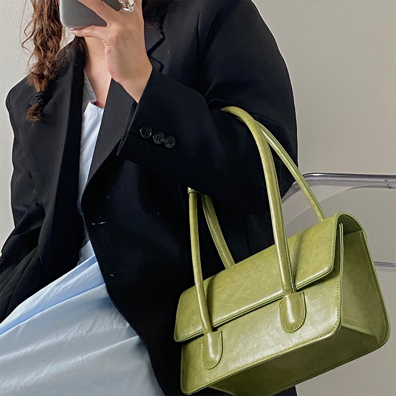 null Messenger Bag