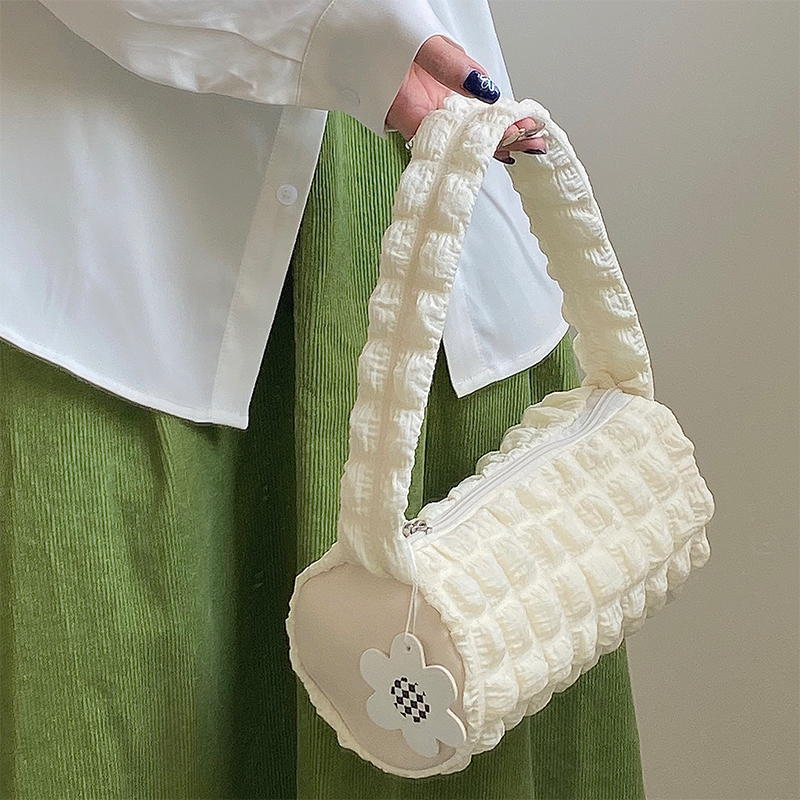 null Shoulder Bag