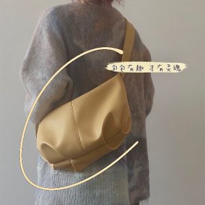 null Shoulder Bag