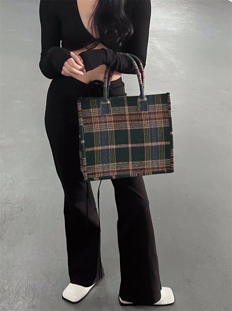 null Tote Bag