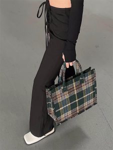 null Tote Bag