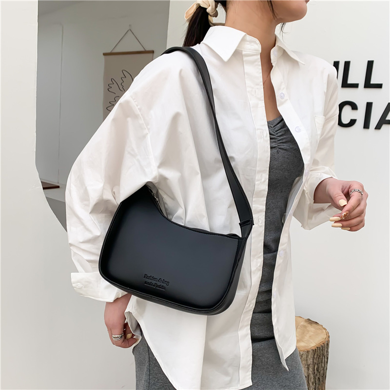 null Shoulder Bag