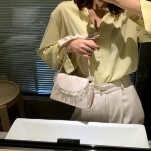 null Handbag