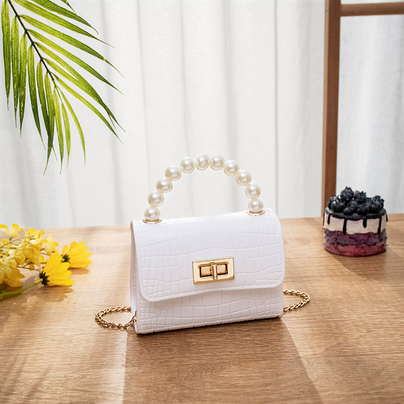 null Shoulder Bag