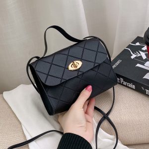 null Shoulder Bag