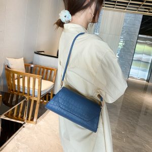 null Shoulder Bag