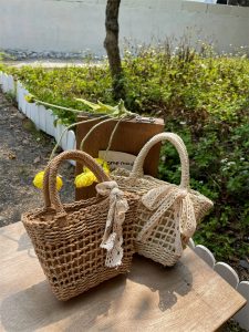 null Shoulder Bag