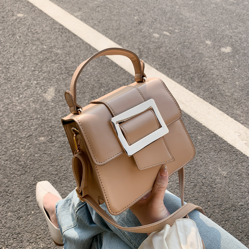 null Shoulder Bag