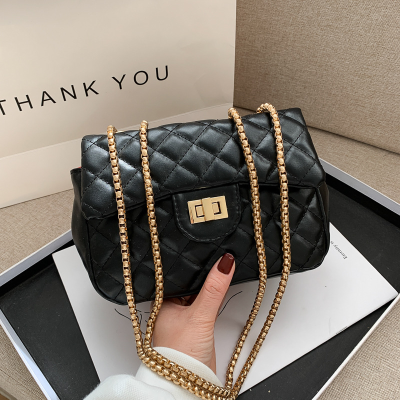 null Shoulder Bag