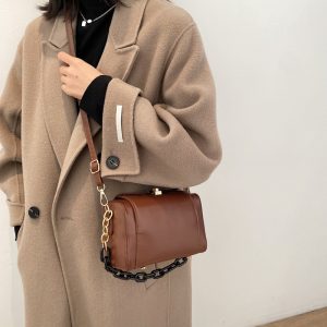 null Shoulder Bag