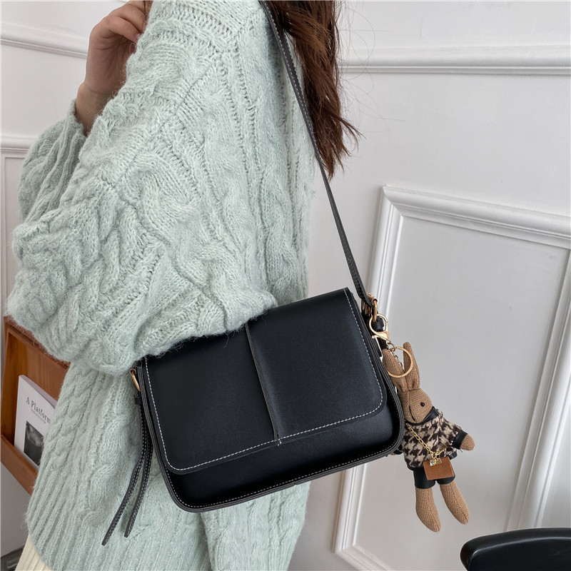 null Shoulder Bag