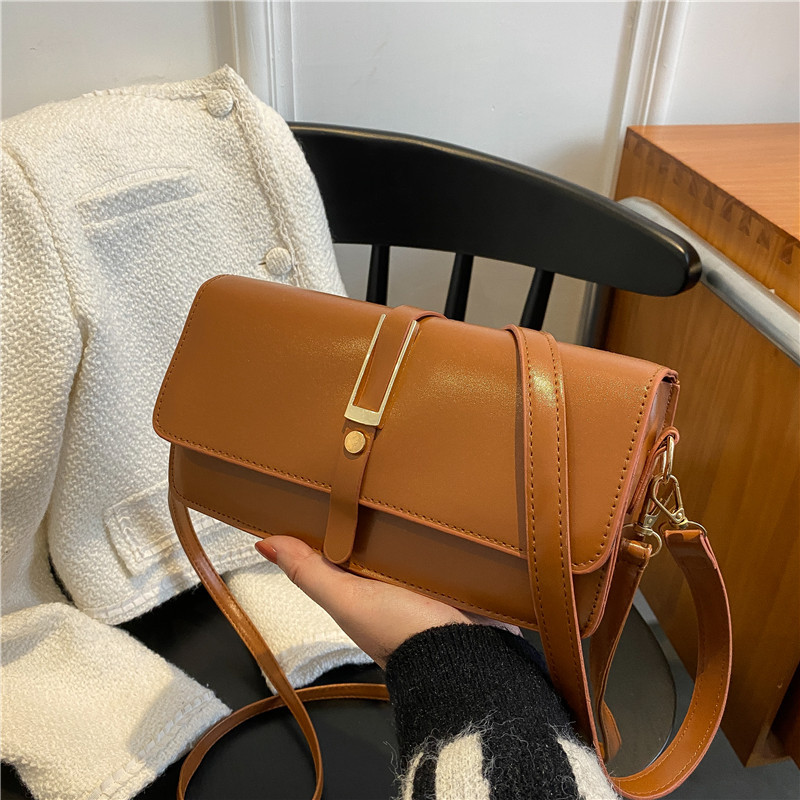 null Shoulder Bag