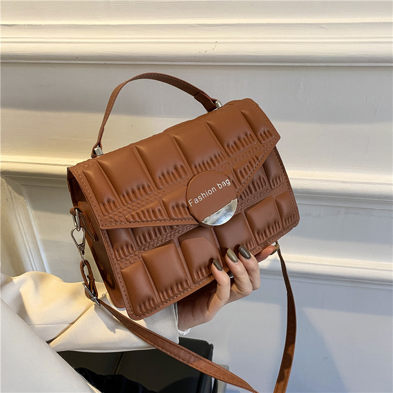 null Shoulder Bag
