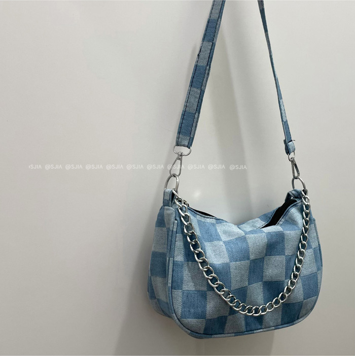 null Handbag in Denim