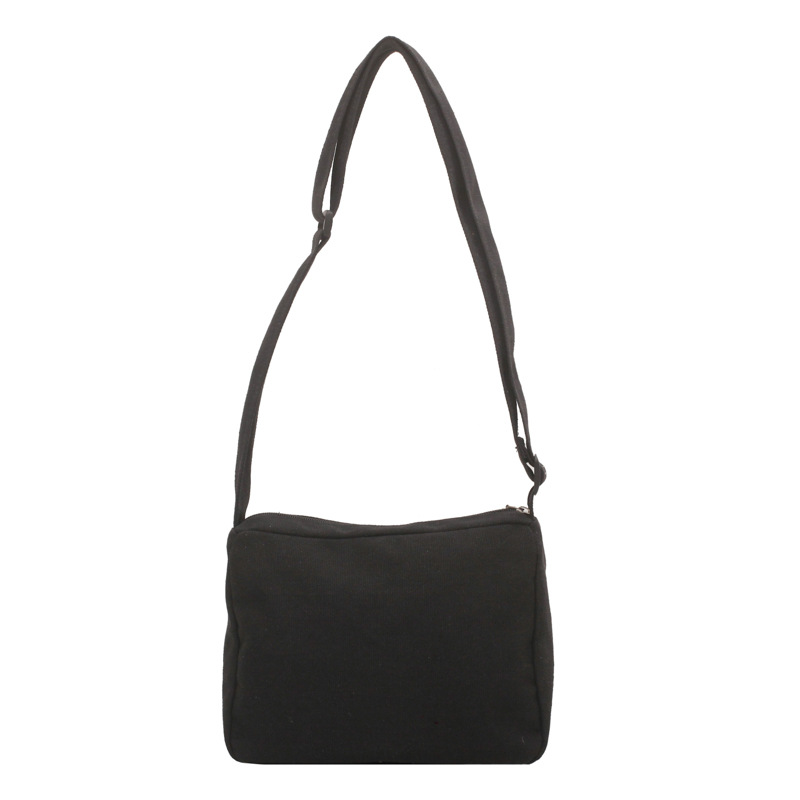 null Shoulder Bag