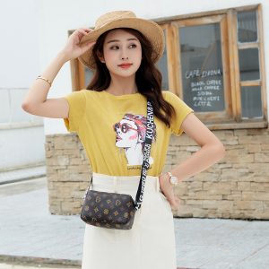 null Shoulder Bag