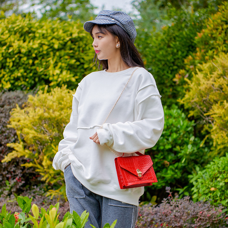 null Shoulder Bag
