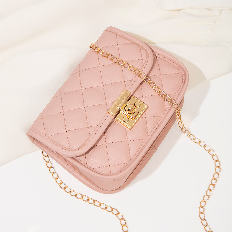 null Shoulder Bag