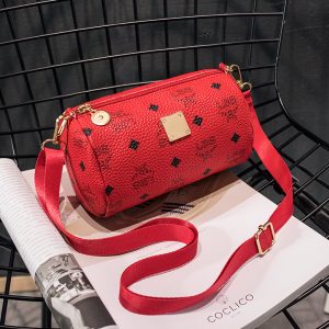 null Shoulder Bag