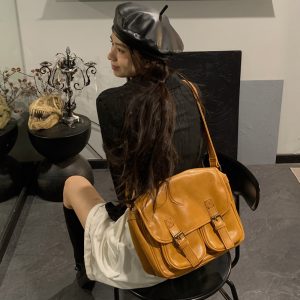 null Shoulder Bag
