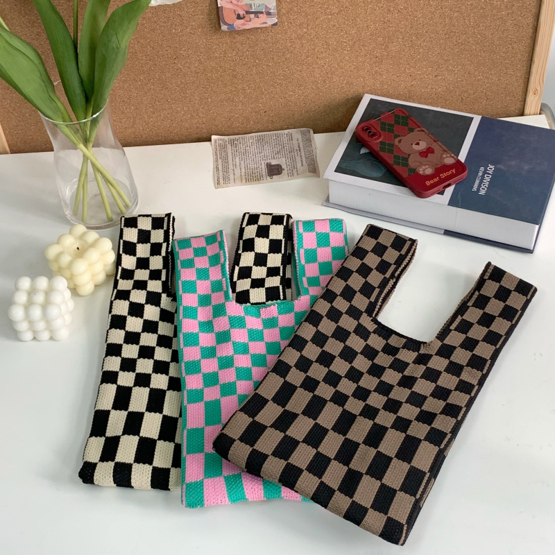 null Shoulder Bag