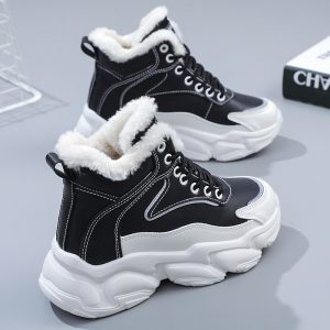 null Sneakers