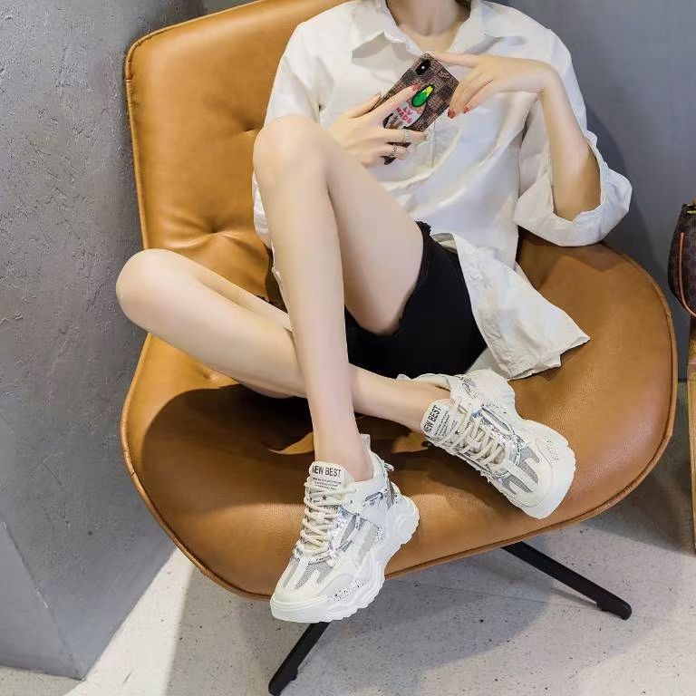 null Shoes 2027 in White