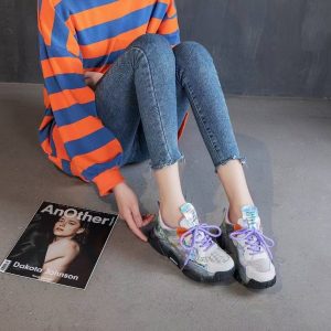null Sneakers