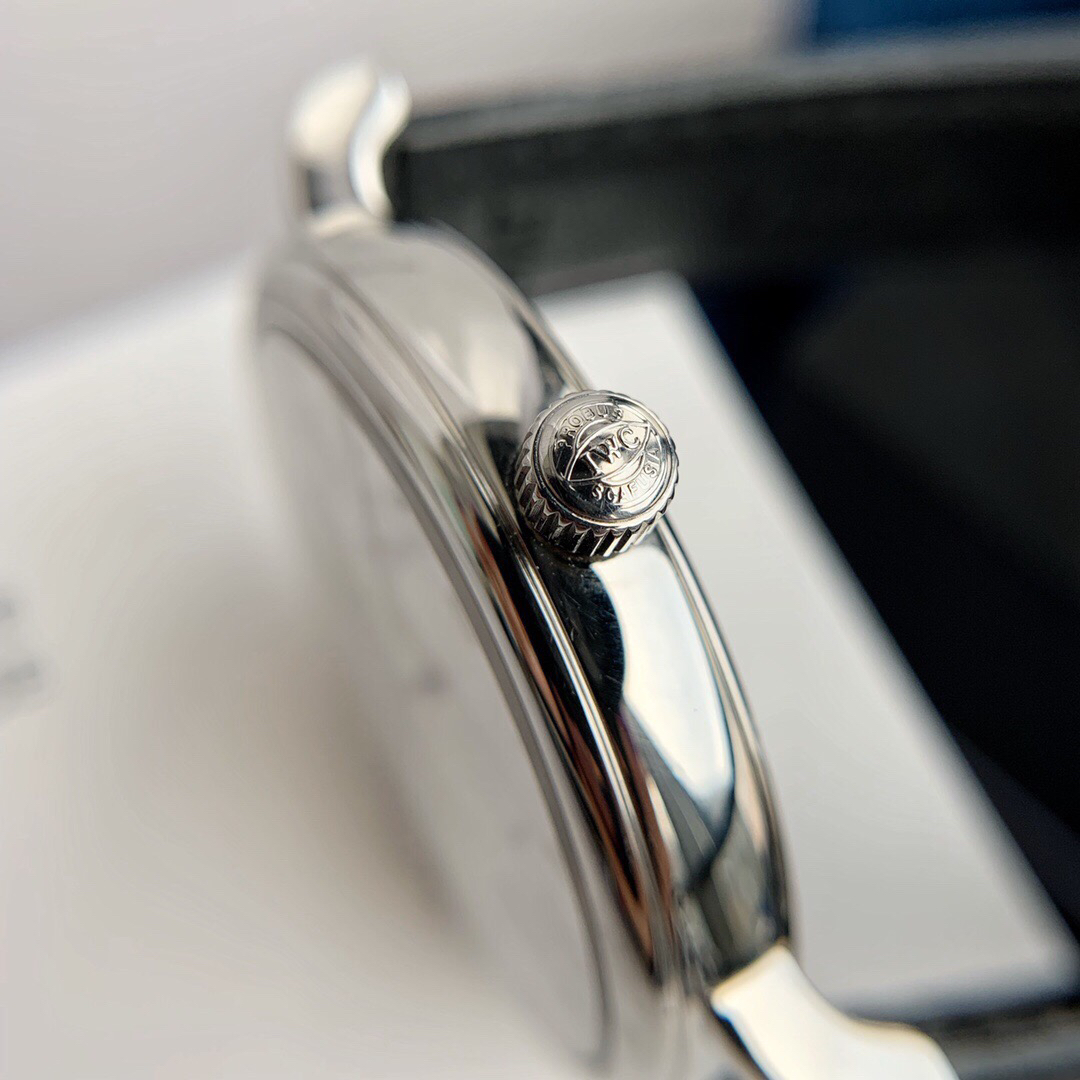 null Watch