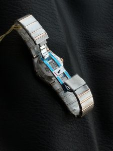 null Watch