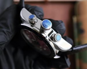 null Watch