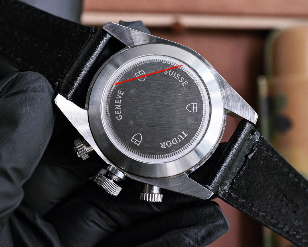 null Watch